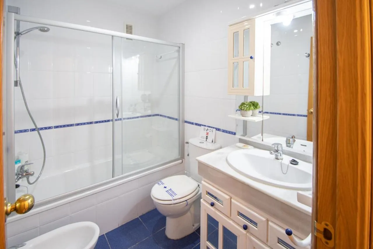 Apartamento El Anteojo De קדיז